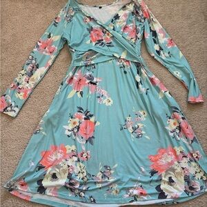 Nursing Friendly Floral Long Sleeve Dress